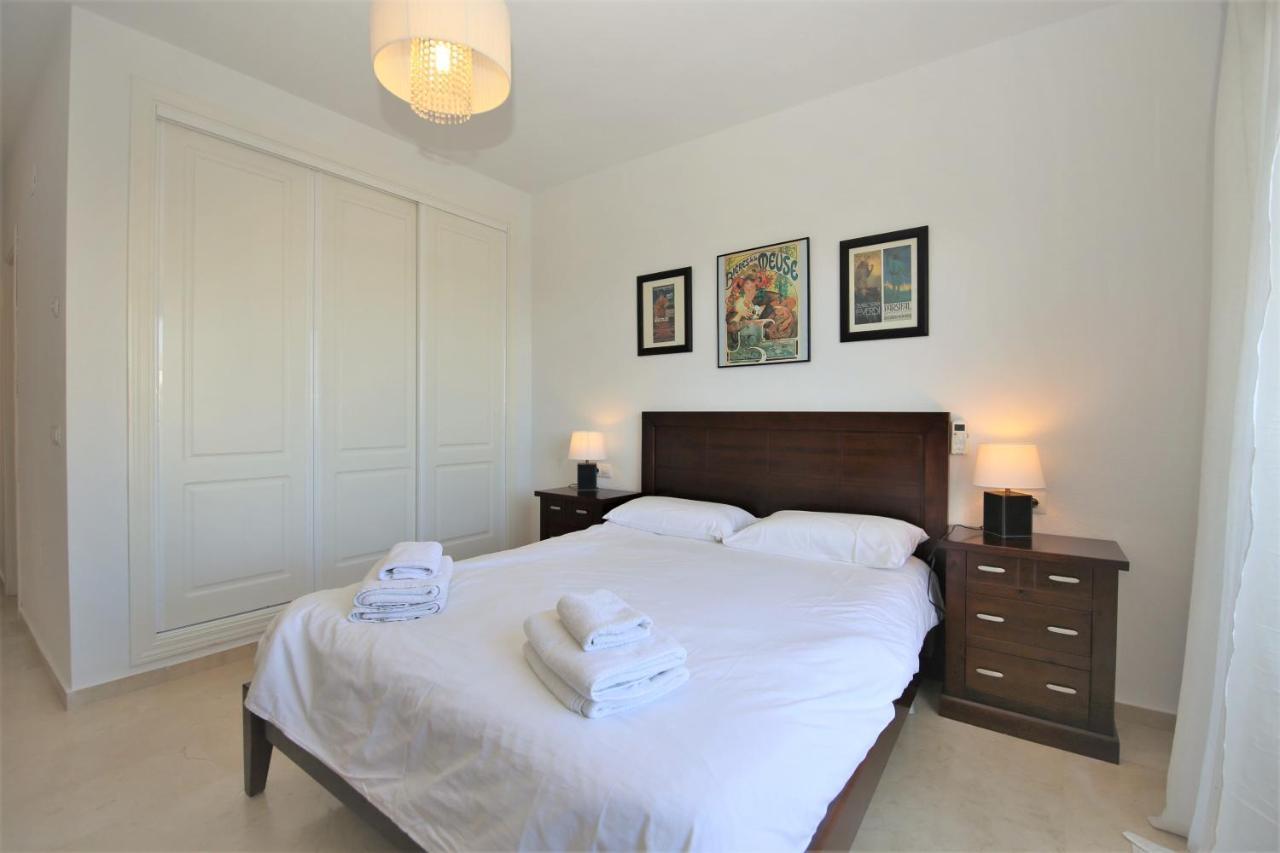Apartment Pedro Estepona Bagian luar foto